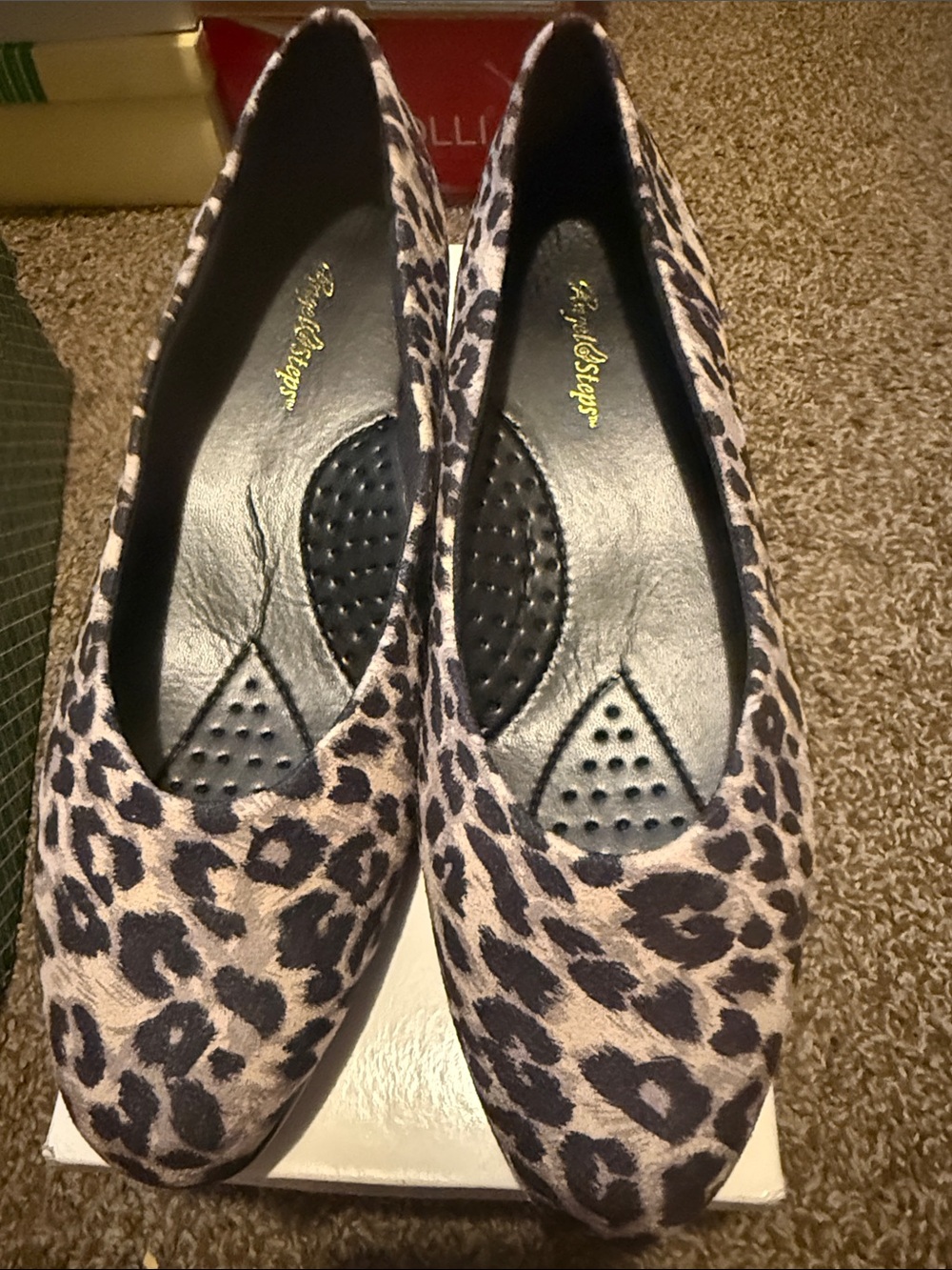Angel steps Leopard Print Kitten block heel - Women with box size 9.5W